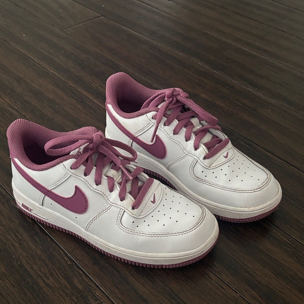 Nike Kids Air Force kids White and Purple Sneakers